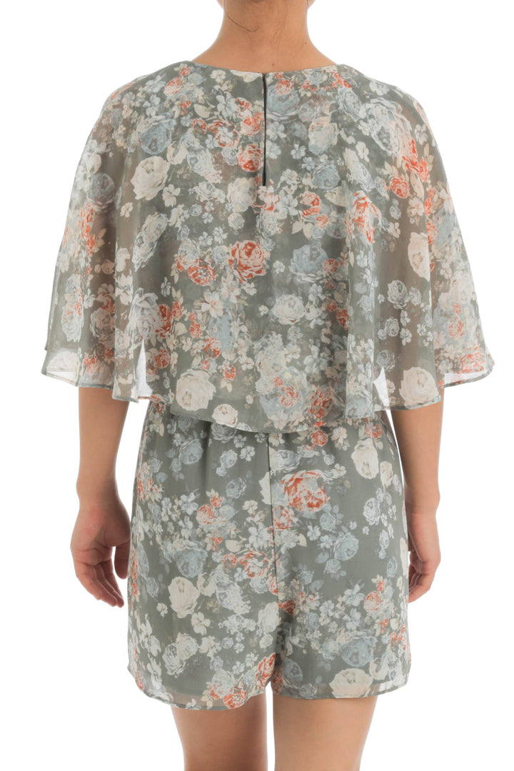 Short BCBG Generation verde, vista posterior – ClosetRehab