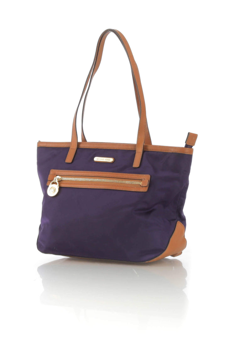 Bolsa Michael Kors morado, vista posterior – ClosetRehab