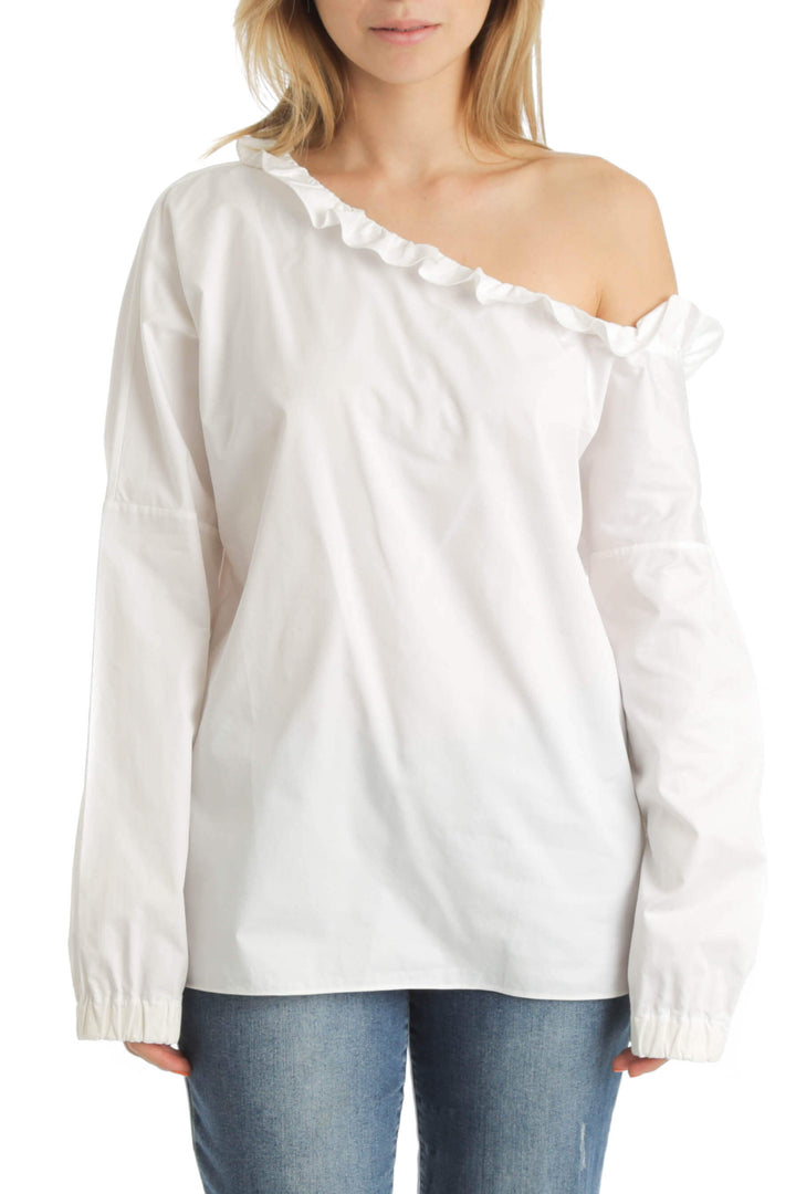 Blusa Tibi blanca de un hombro con olán, vista frontal