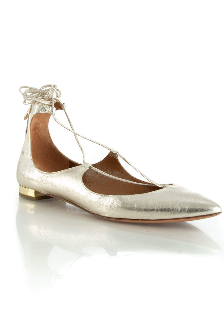 Zapato Aquazzura dorado, vista posterior – ClosetRehab