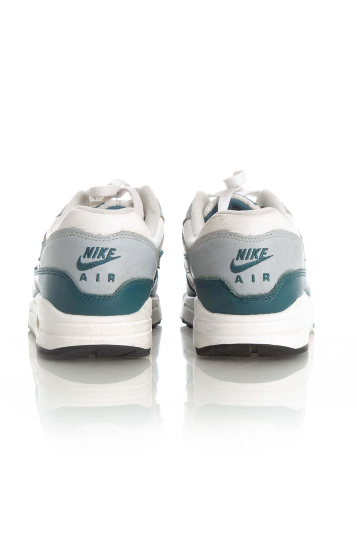 Zapato Nike verde, detalle 5 – ClosetRehab