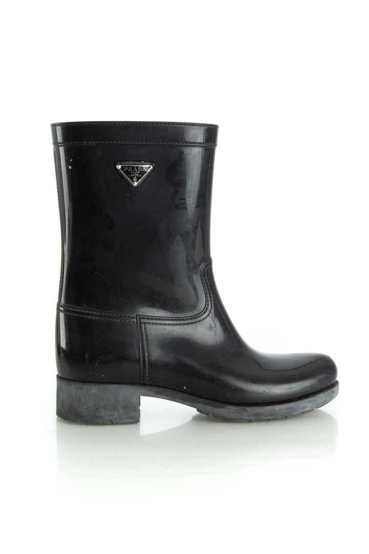 Zapato Prada negro, vista frontal – ClosetRehab