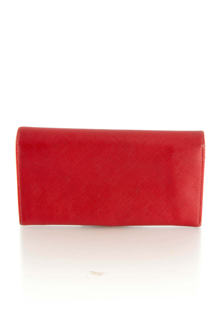 Cartera Salvatore Ferragamo rojo, vista posterior – ClosetRehab