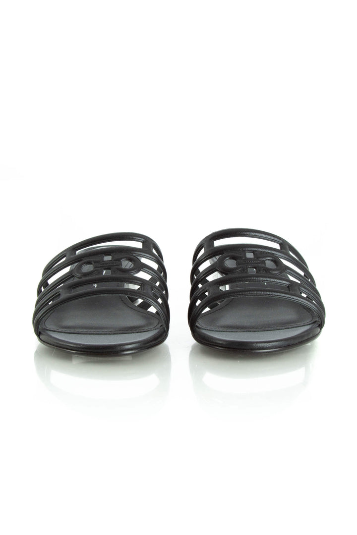 Zapato Salvatore Ferragamo negro, detalle – ClosetRehab