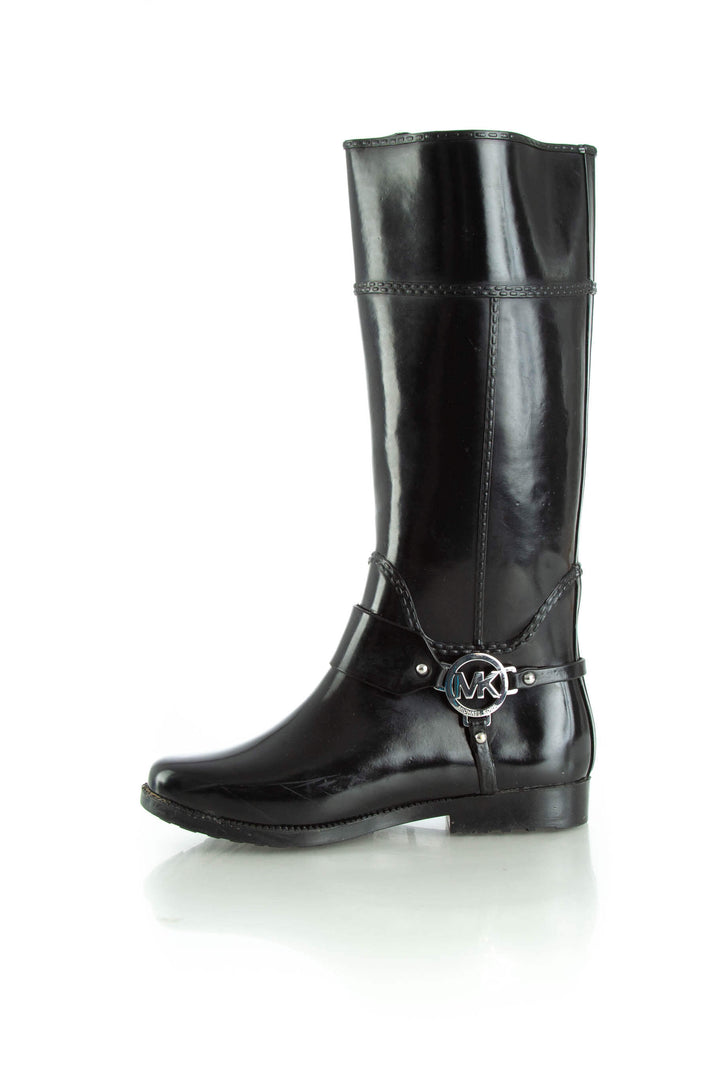 Zapato Michael Kors negro, vista lateral – ClosetRehab
