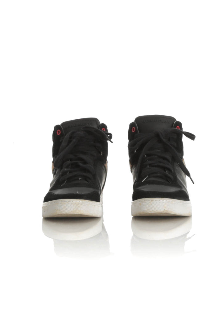 Zapato Burberry estampado y negro, detalle 5 – ClosetRehab