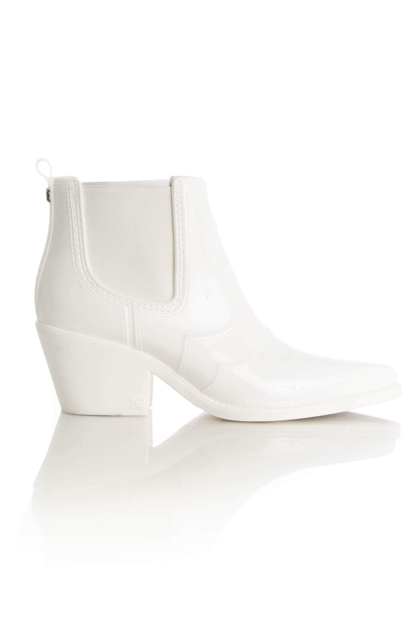 Sam Edelman, 6 USA