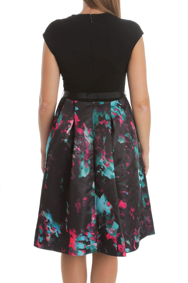 Vestido Teri Jon negro, vista posterior – ClosetRehab