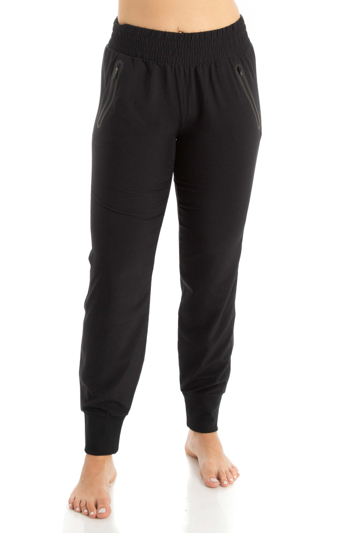 Pantalón Zella negro, vista frontal – ClosetRehab