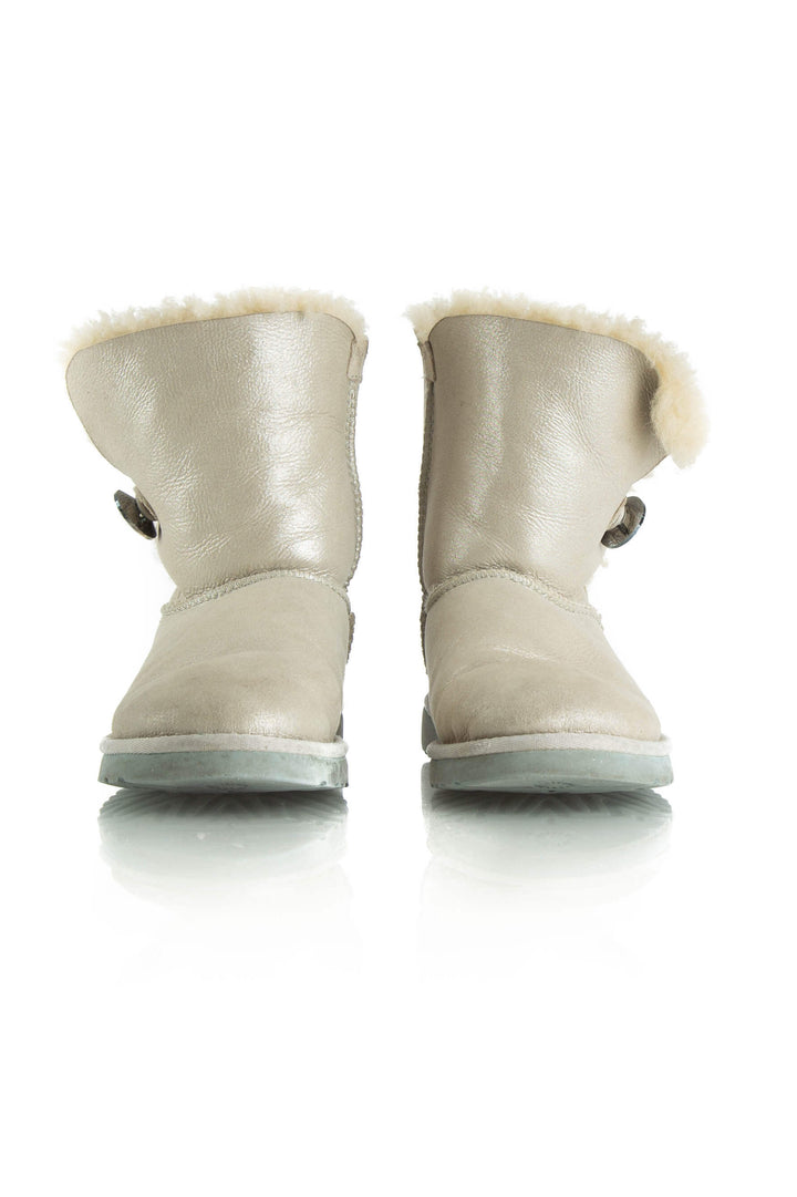 Zapato Ugg gris, detalle 5 – ClosetRehab