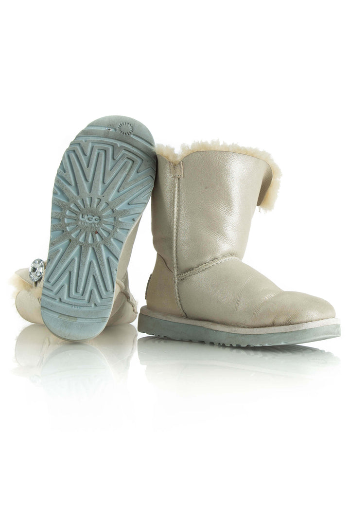 Zapato Ugg gris, detalle 6 – ClosetRehab
