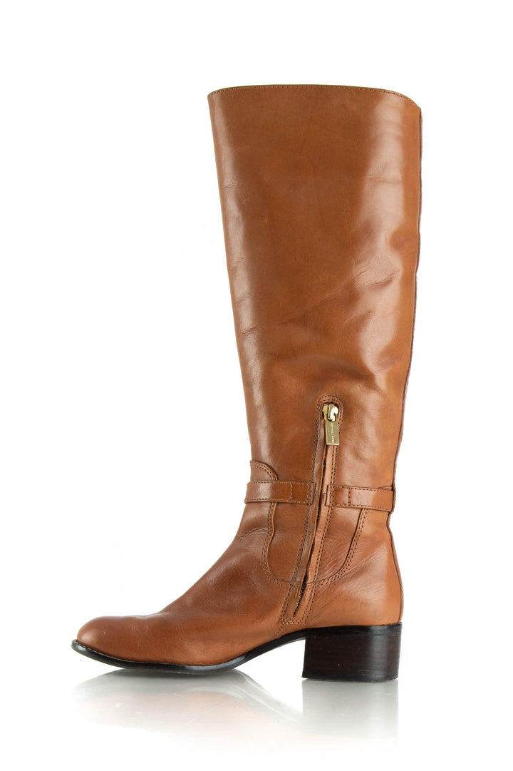 Zapato Michael Kors café, vista lateral – ClosetRehab