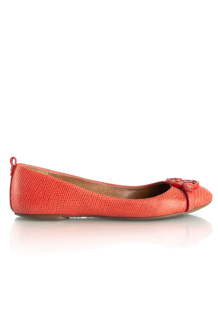 Zapato Tory Burch naranja, vista frontal – ClosetRehab