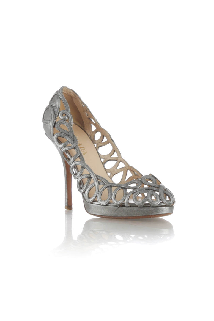 Zapato Prada gris, vista posterior – ClosetRehab