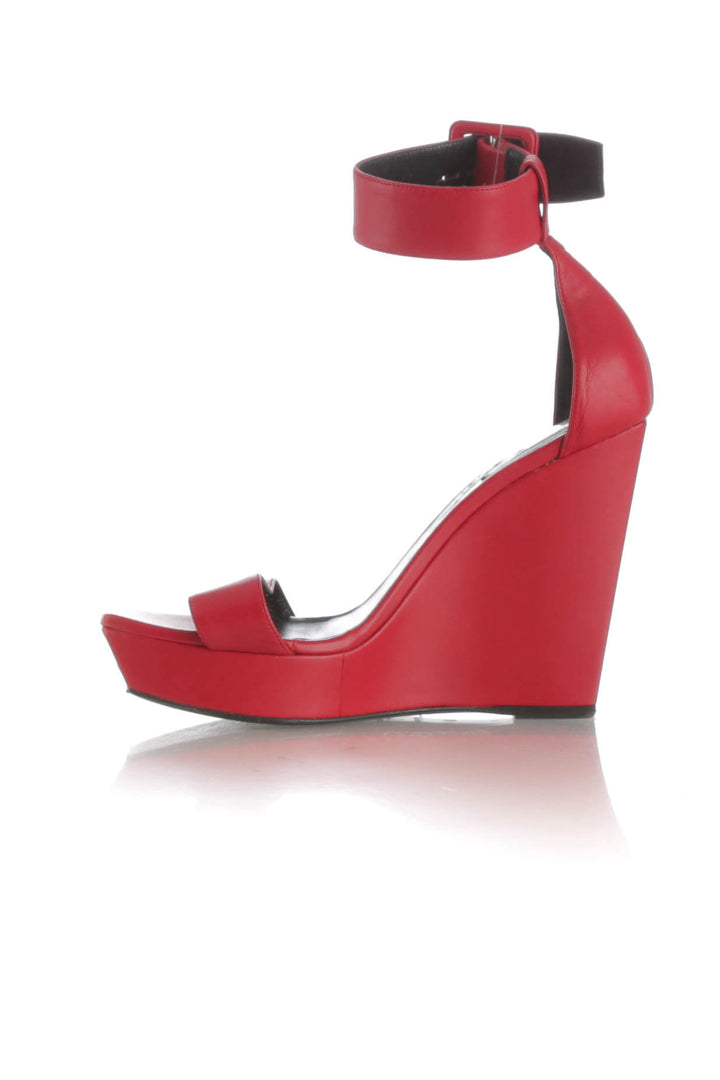 Zapato Saint Laurent rojo, detalle – ClosetRehab