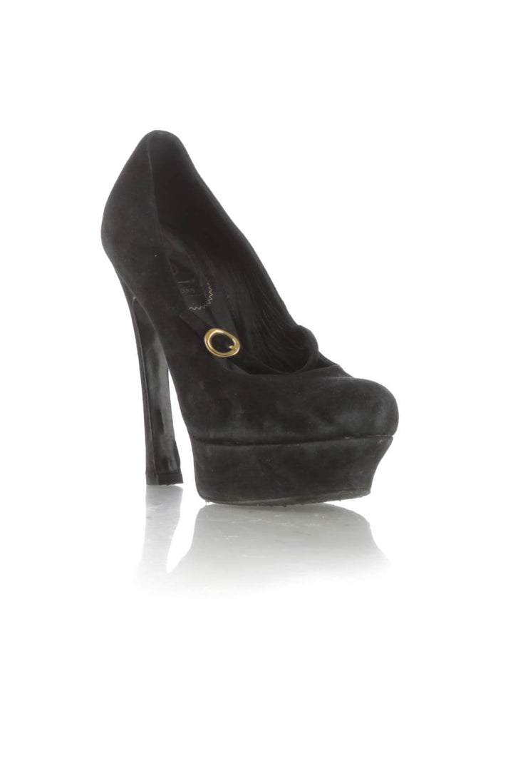 Zapato Yves Saint Laurent negro, vista posterior – ClosetRehab