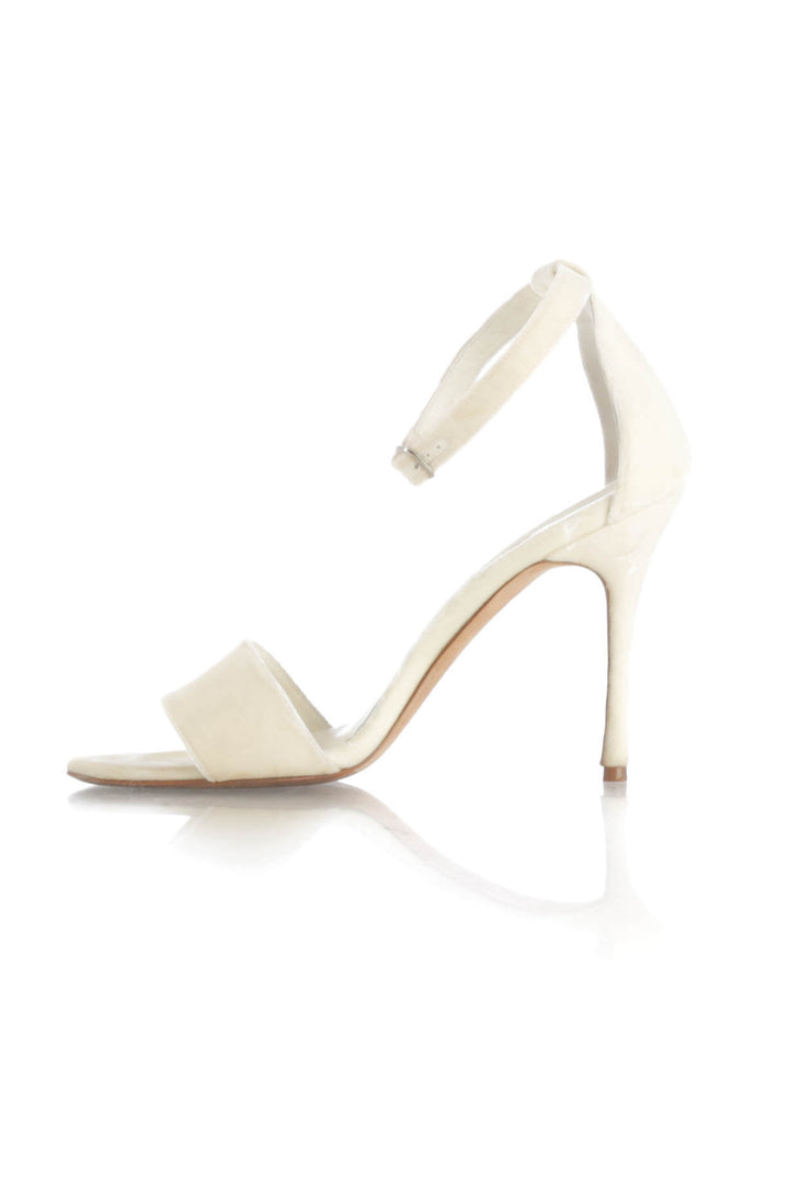 Zapato Manolo Blahnik blanco, vista lateral – ClosetRehab