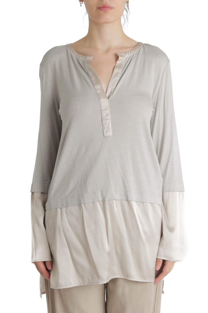 Blusa Ambrosi gris, vista frontal – ClosetRehab