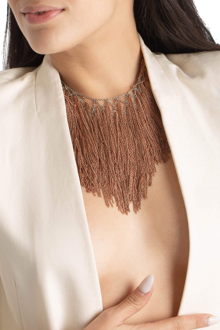 Collar BCBG Maxazria, vista frontal – ClosetRehab