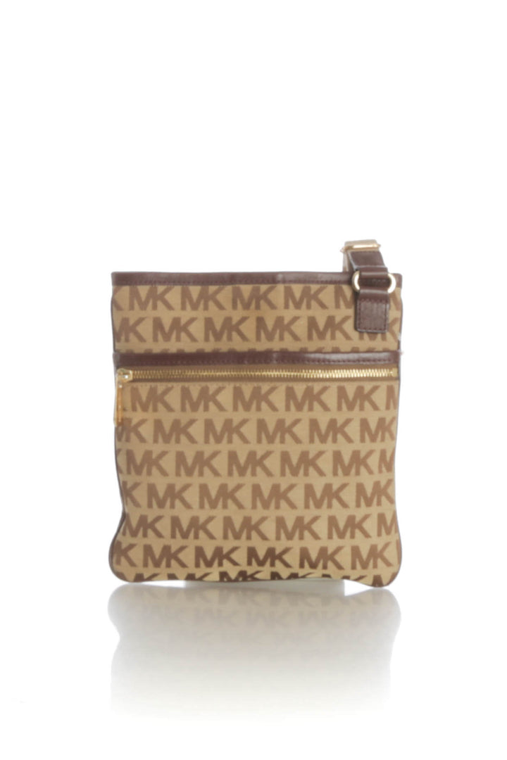 Bolsa Michael Kors café y estampado, vista frontal – ClosetRehab