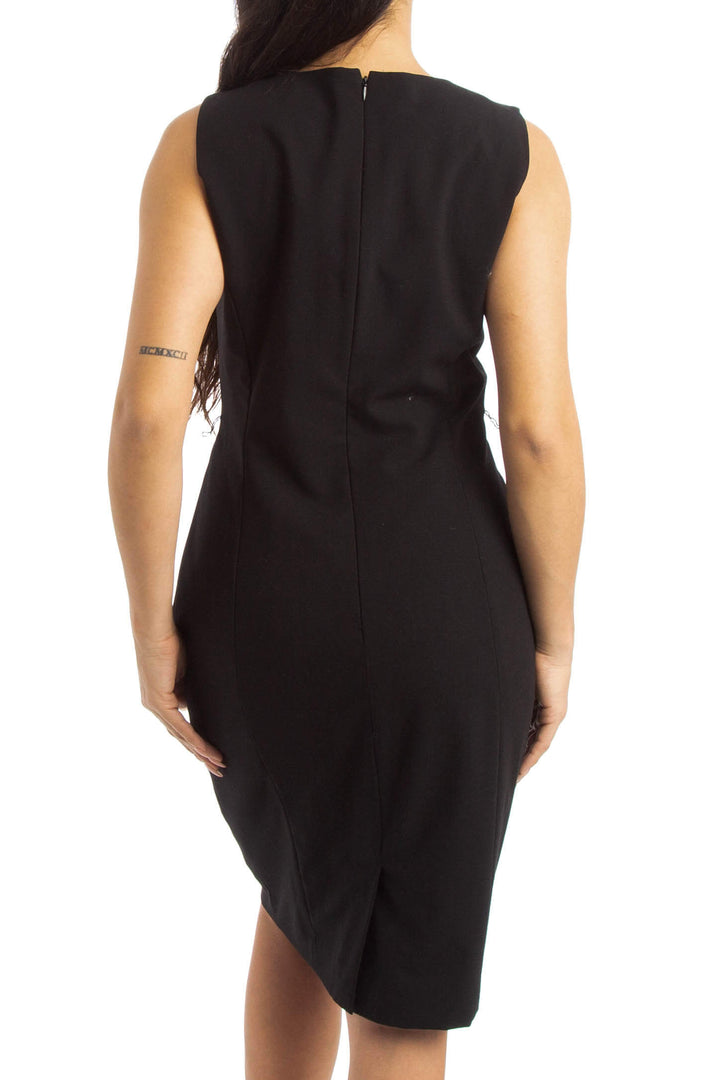 Vestido Calvin Klein negro, vista posterior – ClosetRehab