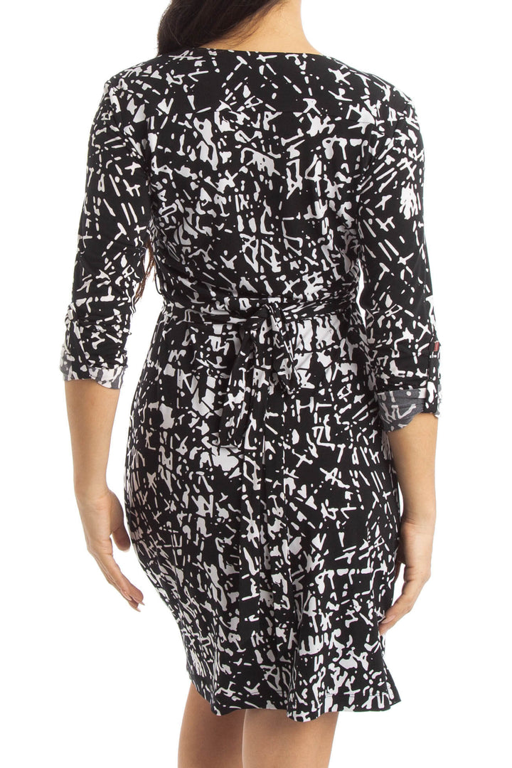 Vestido Calvin Klein negro, vista posterior – ClosetRehab