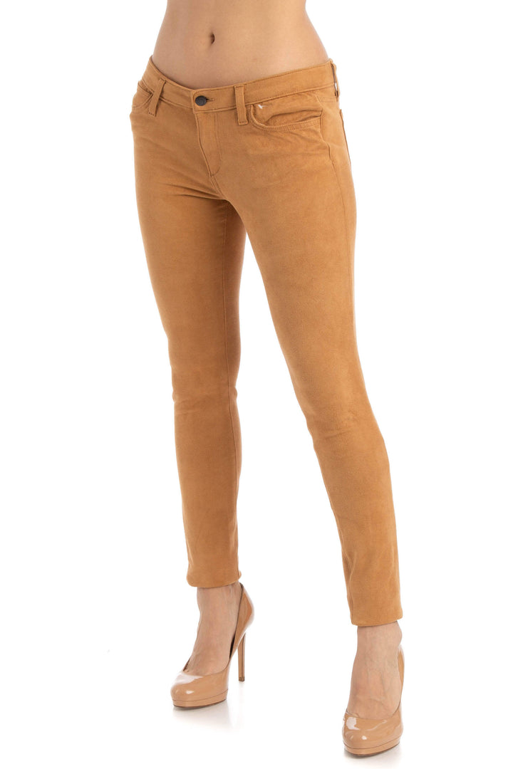 Jeans Joe's Jeans café, vista frontal – ClosetRehab