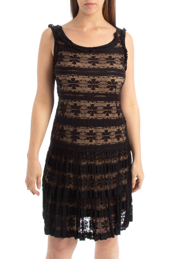 Vestido Max Studio negro, vista frontal – ClosetRehab