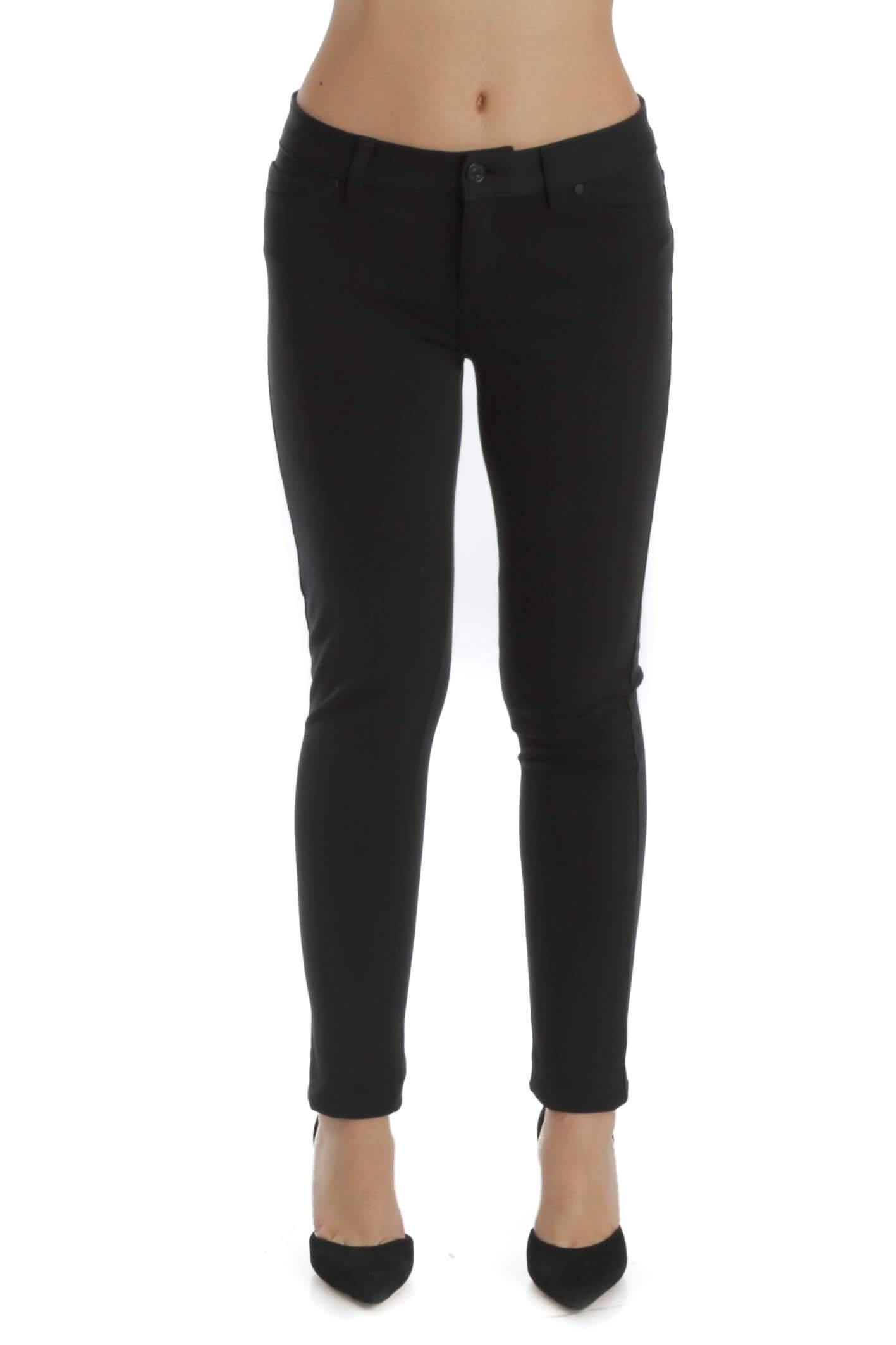 Calvin Klein Jeans, Talla 4