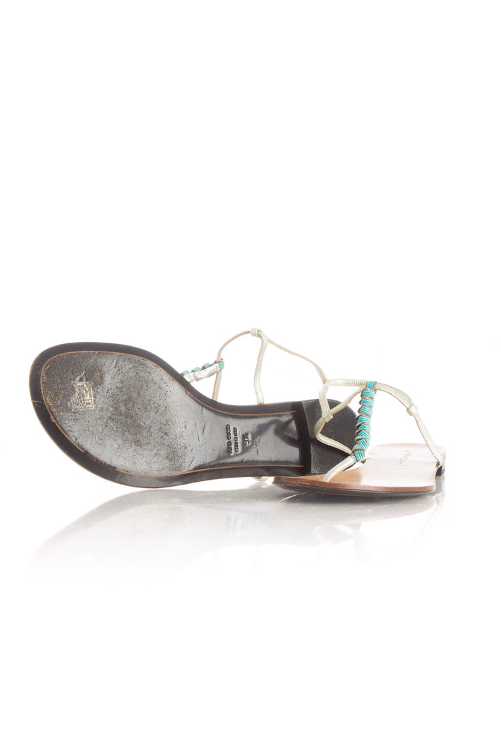 Zapato Casadei gris, vista posterior – ClosetRehab