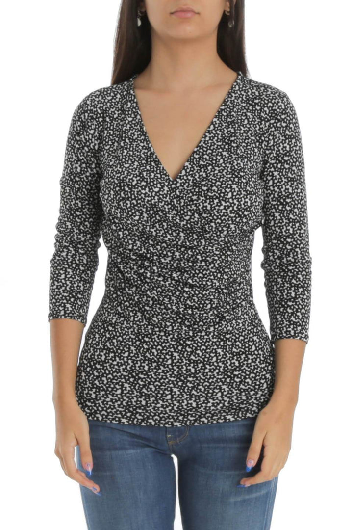 Blusa Ann Taylor estampado y negro, vista frontal – ClosetRehab