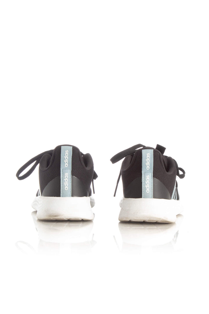 Zapato Adidas negro, detalle 6 – ClosetRehab
