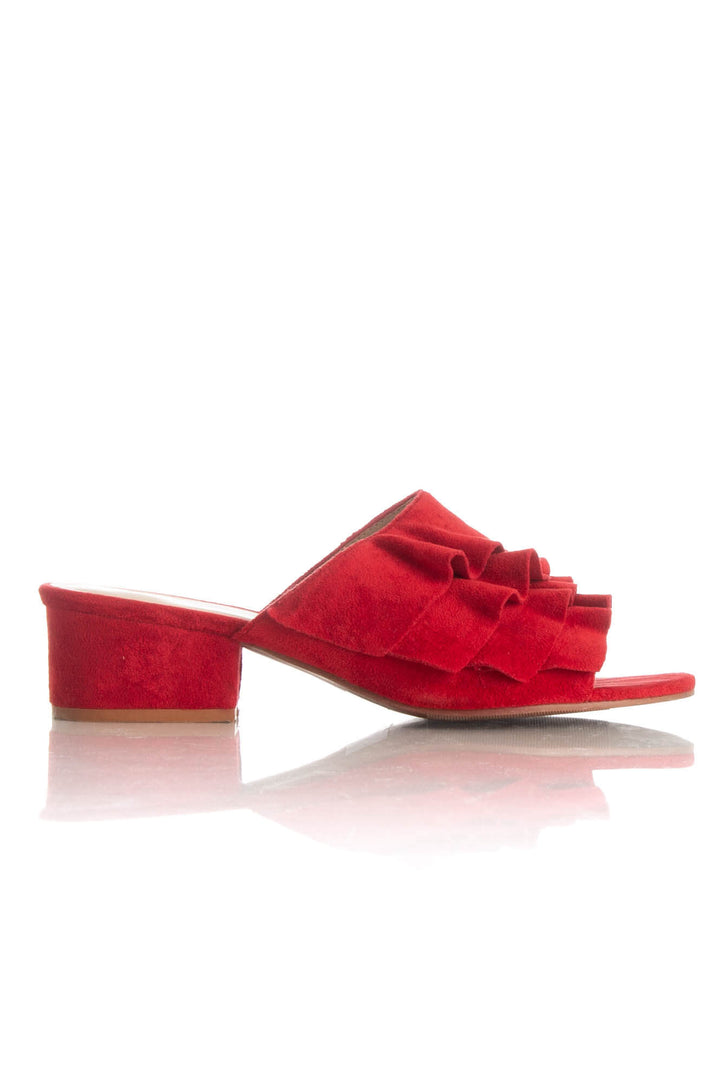 Zapato Qupid rojo, vista frontal – ClosetRehab