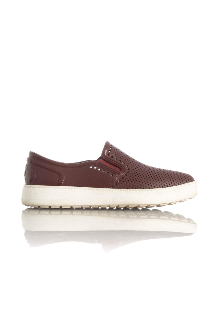 Zapato Salvatore Ferragamo morado, vista posterior – ClosetRehab