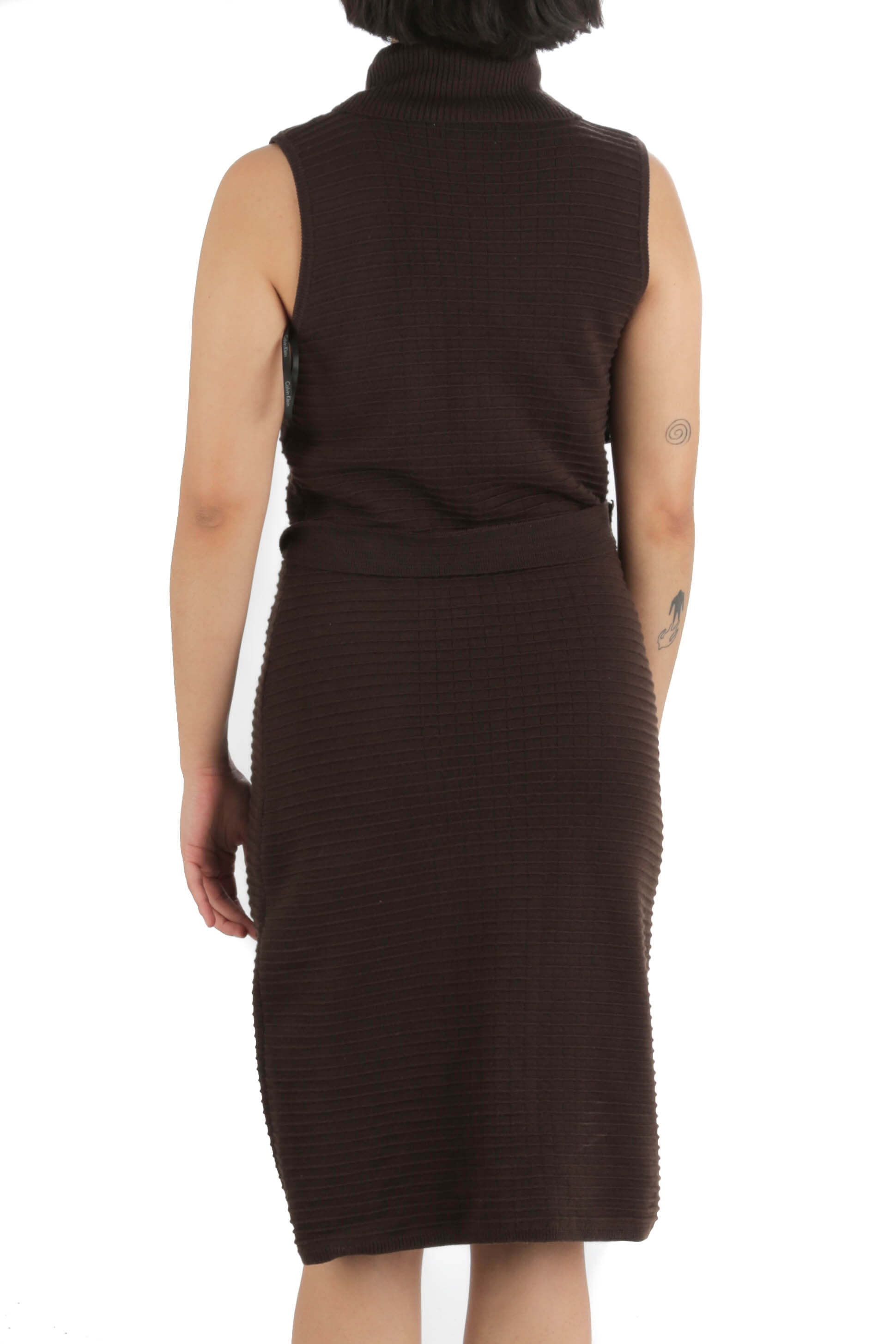 Calvin Klein, Talla S