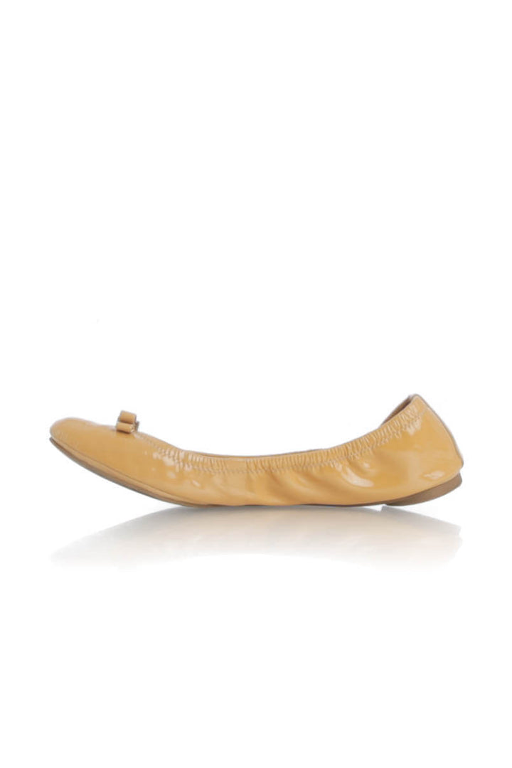 Zapato Tory Burch café, vista lateral – ClosetRehab