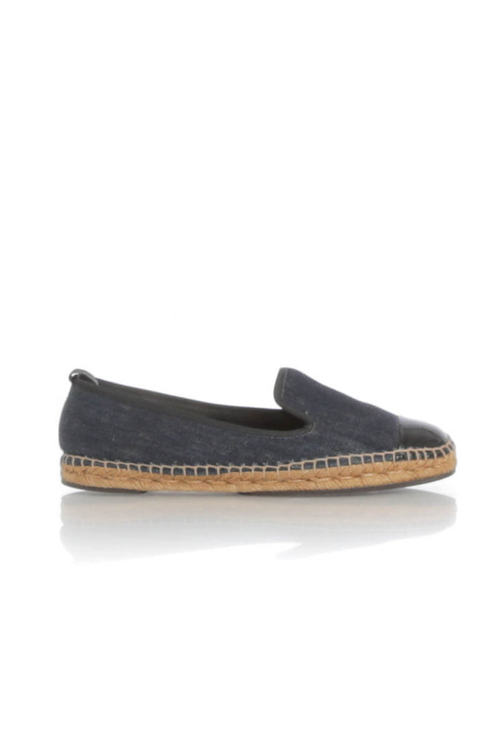 Zapato Fendi azul, vista frontal – ClosetRehab