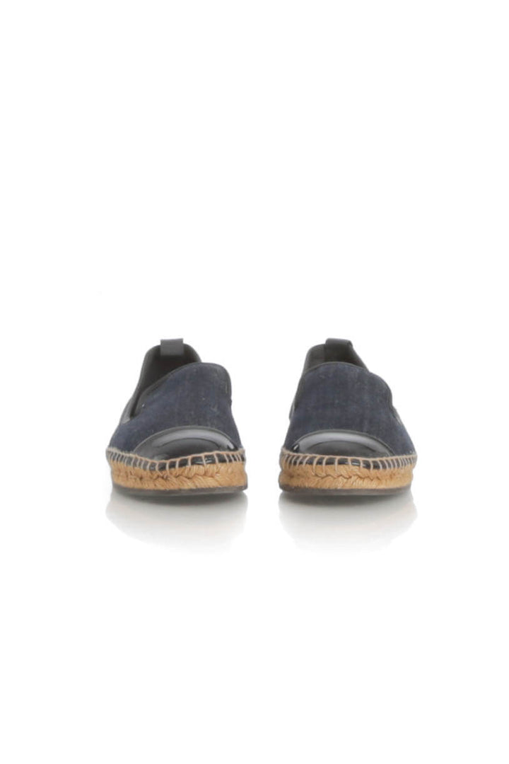 Zapato Fendi azul, detalle – ClosetRehab