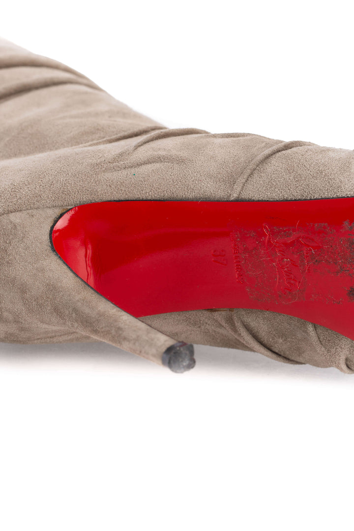 Zapato Christian Louboutin café, detalle 11 – ClosetRehab