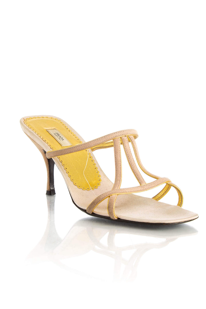 Zapato Prada, vista posterior – ClosetRehab