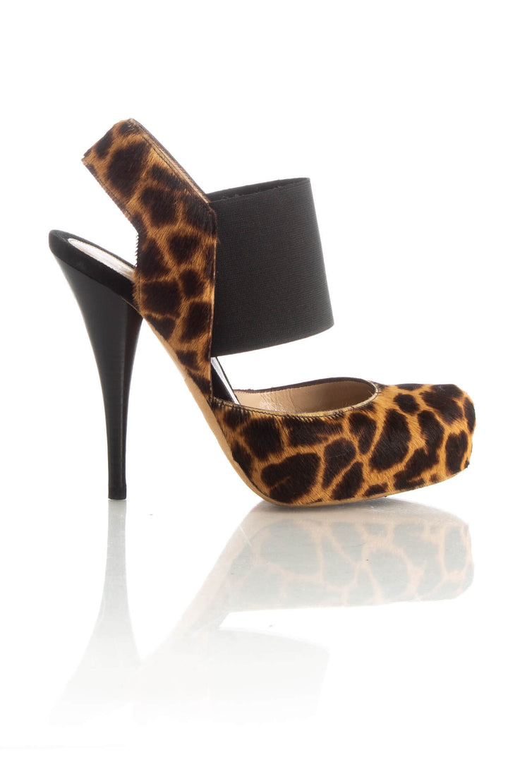 Zapato Fendi, vista frontal – ClosetRehab