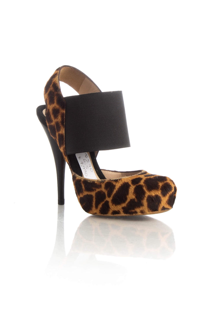 Zapato Fendi, vista posterior – ClosetRehab