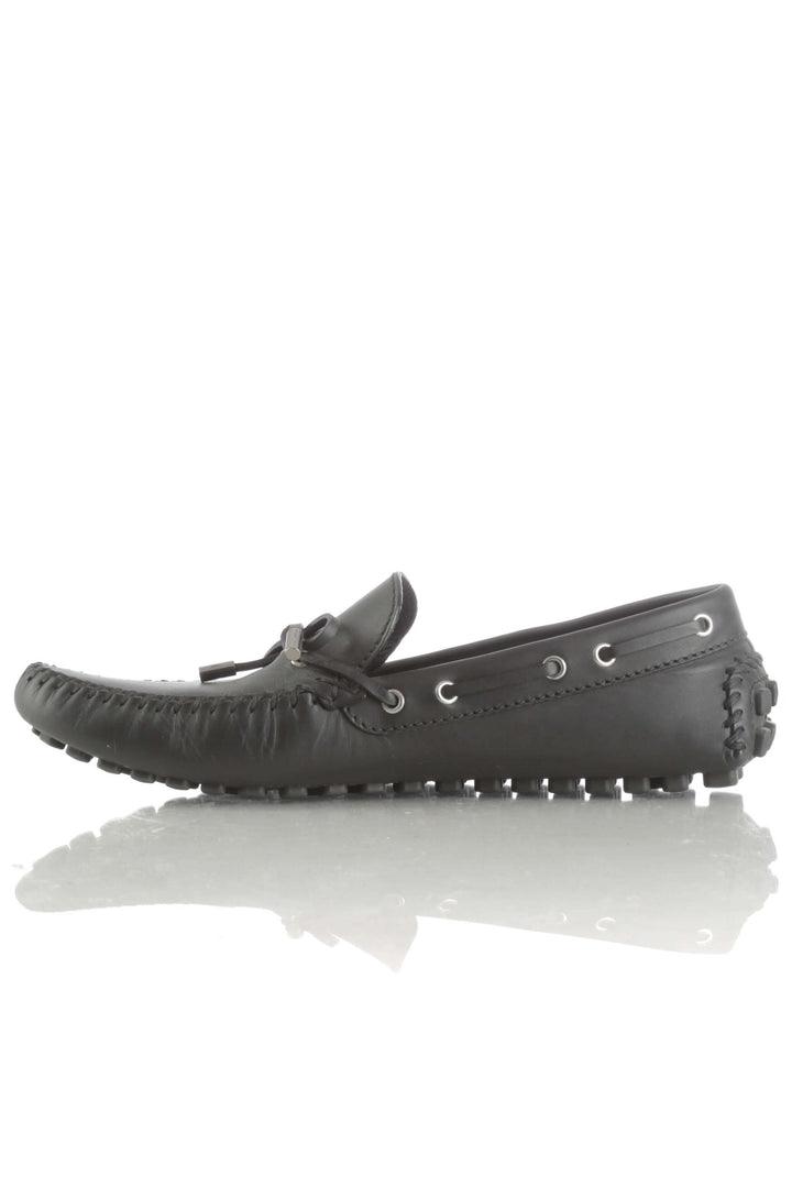 Zapato Louis Vuitton negro, vista lateral – ClosetRehab