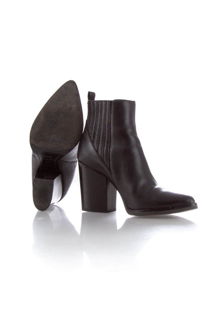 Zapato Marc Fisher negro, detalle 6 – ClosetRehab