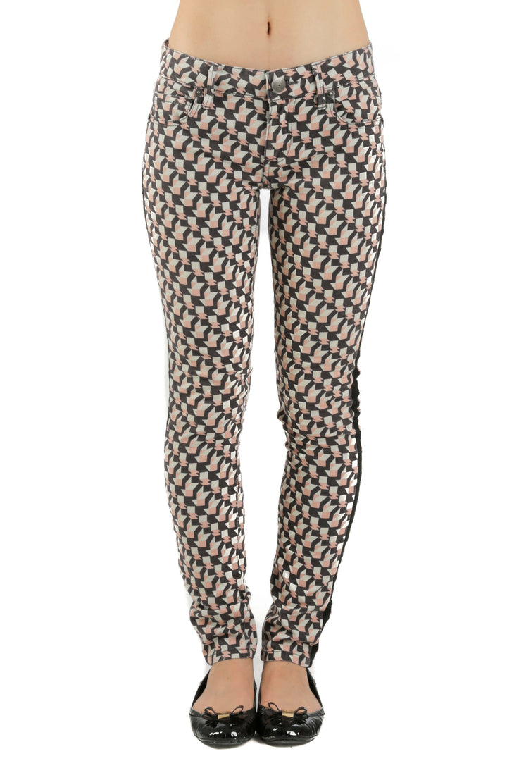 Jeans BCBG Generation estampado, vista frontal – ClosetRehab
