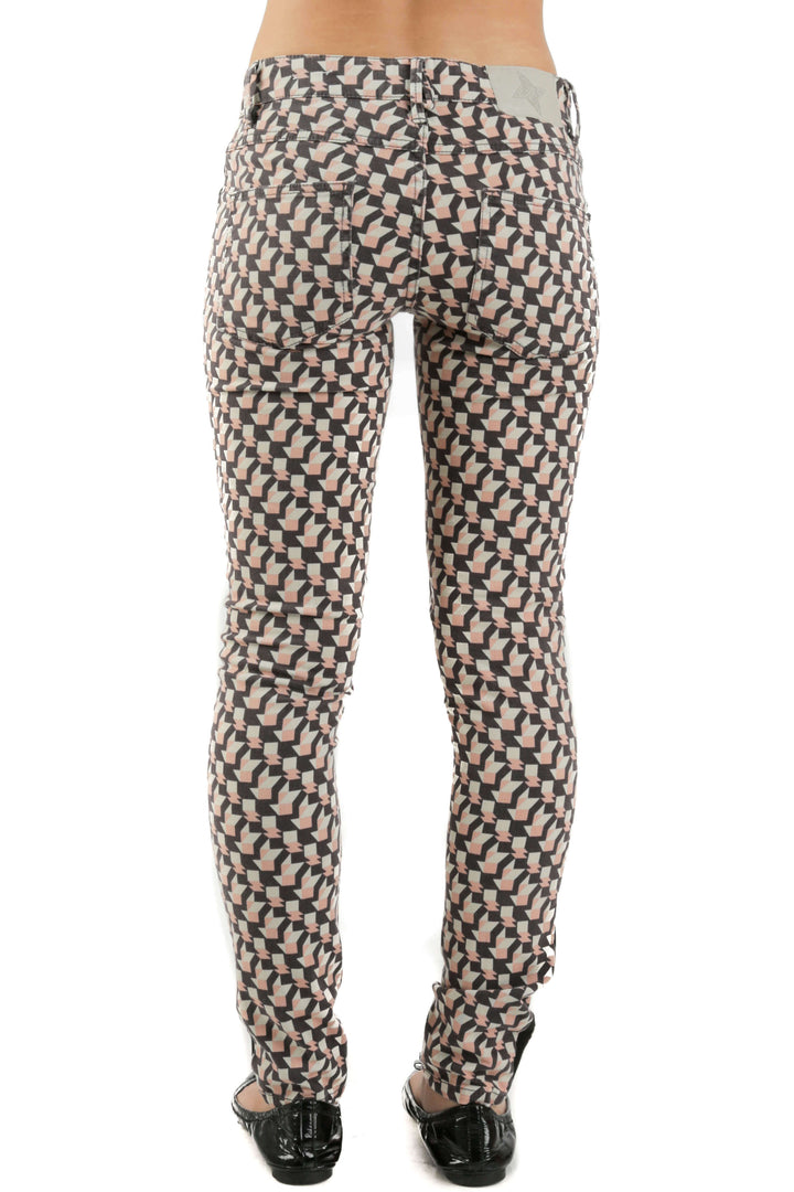 Jeans BCBG Generation estampado, vista posterior – ClosetRehab
