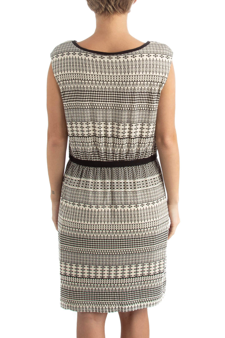 Vestido Loft negro, vista posterior – ClosetRehab