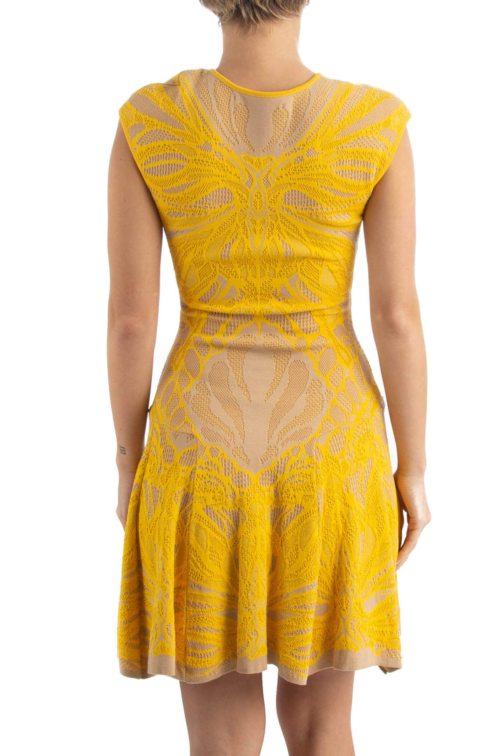 Vestido RVN amarillo, vista posterior – ClosetRehab