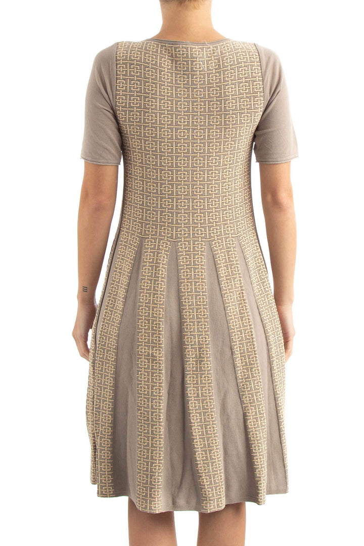 Vestido Ambrosi beige, vista posterior – ClosetRehab