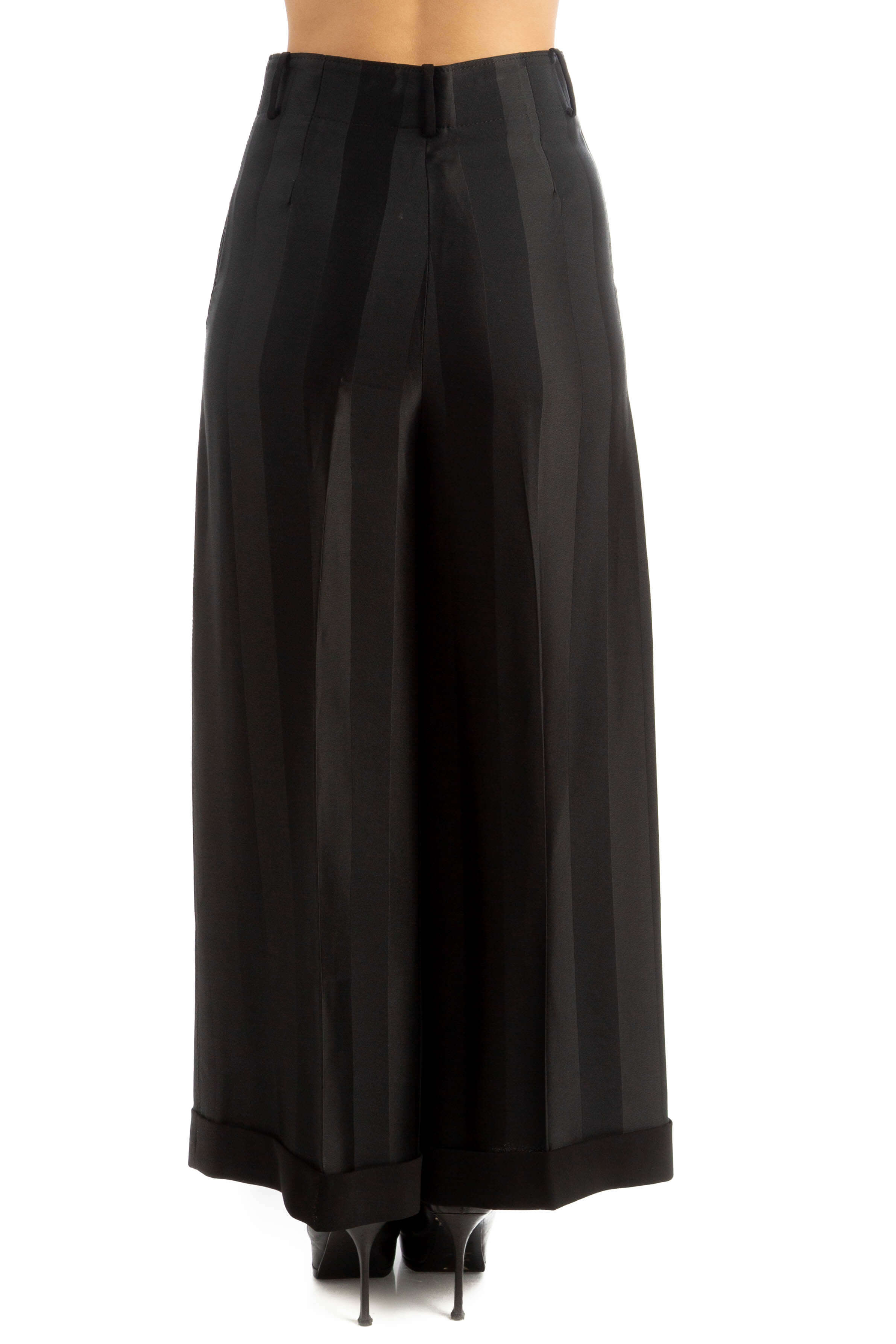 Ambrosi, Talla 38